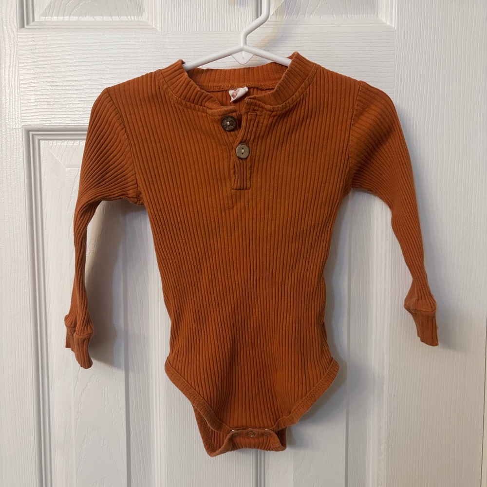 Ribbed Long Sleeve Burnt Orange Baby Body Suit